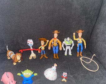 1:1 Scale Replica of Ghost Burger From Toy Story Toons Small Fry