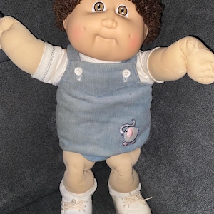 Cabbage Patch Doll image 3