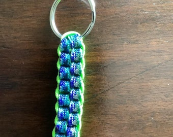 Box Knot Paracord Keychain - Etsy