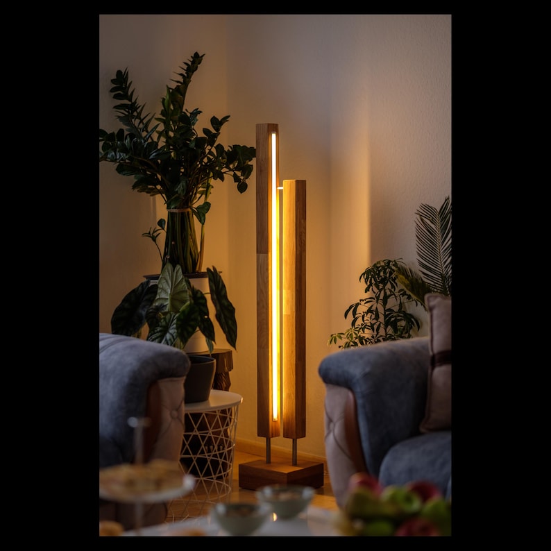 Lámpara de pie, lámpara de pie, lámpara de salón de roble macizo, LED, lámpara de lectura, hecha a mano