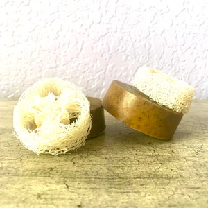 2-Pack Turmeric Coffee Grounds Soaps with Lavender Essential Oil & Luffa Embed | Floral Aroma | Body | Exfoliating | Shea Butter | Goat Milk