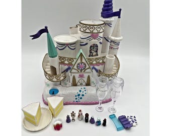 Trendmasters 1996 Starcastle Wedding Cake Castle Playset INCOMPLETE works