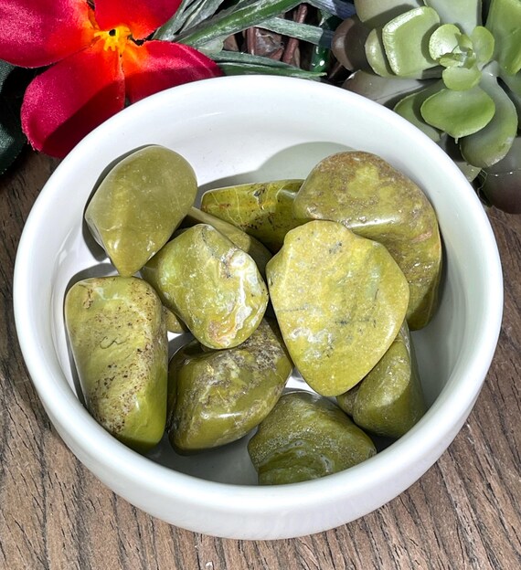 Green Opal/Grade A/Tumbled