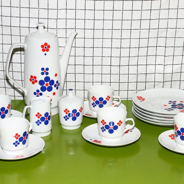 Vintage Mid Century Mod Flower Power Tea Set Sugar Creamer Service for 5 MCM 70s