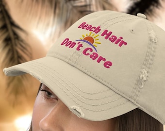 Gorra de béisbol playera desgastada y bordada: ¡A los pelos playeros no les importa!