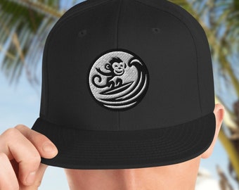 Broderad Surf Monkey Snapback-keps: Kuststrand Bum Dad-keps