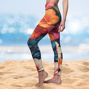 Women&#39;s Leggings, Flowered Yoga Workout Pants, Tropical Hibiscus Flower pattern, Hawaiian Print Gym Activewear, Aloha Hawaii Floral for Yogi