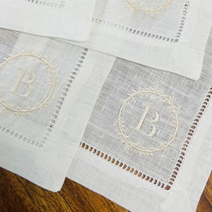 Embroidered Custom Monogram Cocktail Linen Napkin, Custom Drinks Linen Napkin, Personalized Cocktail Napkin, Wedding Gift Linen Napkin