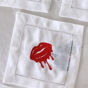 Embroidered Melting Lips Cocktail Napkin, Embroidered Mouth Cocktail Napkins, Lips Beverage Napkins, Bachelorette Wedding Gift Linen Napkins