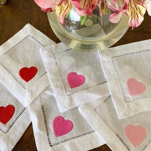 Embroidered Hearts Linen Cocktail Napkins, Valentine&#39;s Napkins, Valentine&#39;s Decor Dinner Napkins, Valentine&#39;s Girlfriend Housewarming Gift
