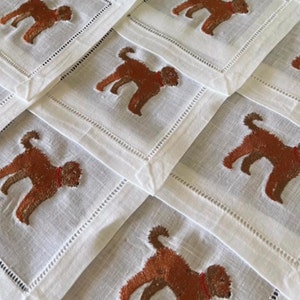 Embroidered Red Doodle Dog Cocktail Linen Napkins, Embroider Golden Doodle Linen Napkin, Labradoodle Napkin, Fun Dog Drink Napkin