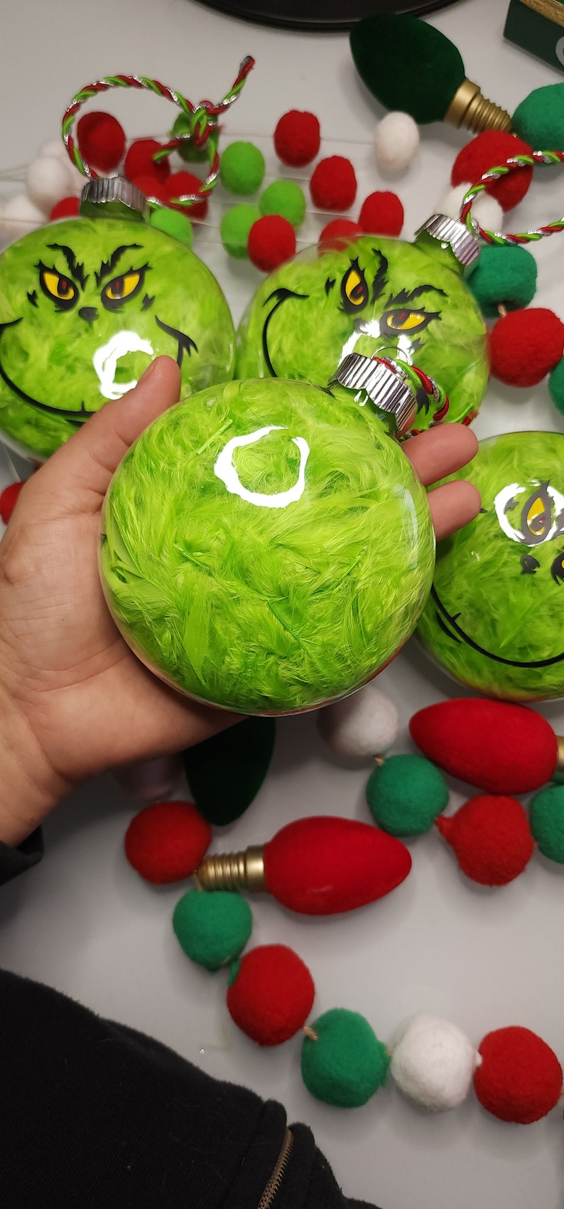 Easy Christmas Decorations To Make Out Of Paper Easy Christmas Decorations To Make Out Of Paper