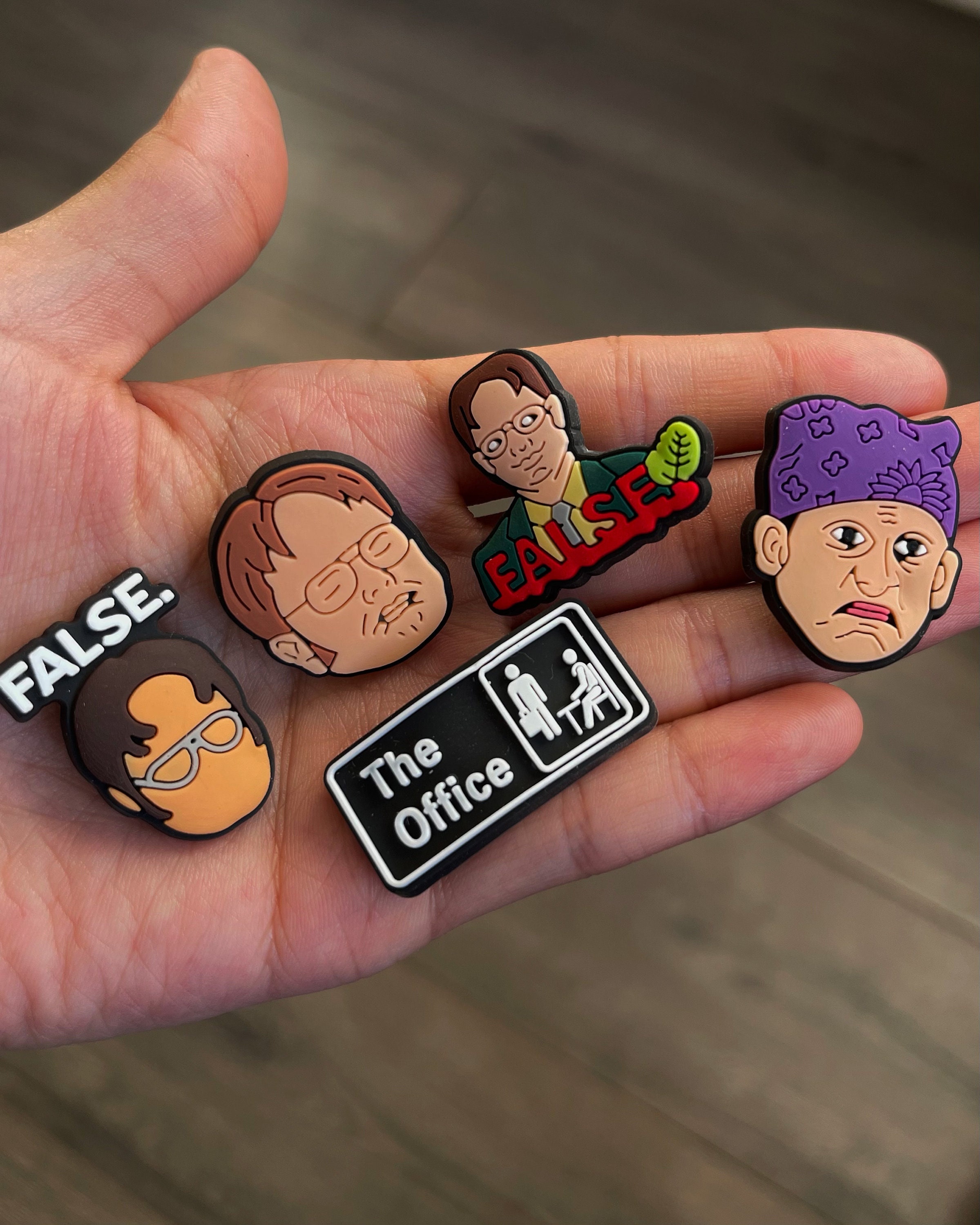 The Office Dunder Mifflin Logo Jibbitz™ charms - Crocs