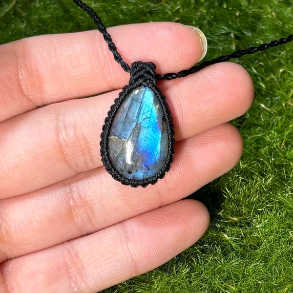 Labradorite Macrame Necklace Tear Drop Gemstone Healing Choker Adjustable Boho Necklace Hippie Necklace Gift for her Crystal Necklace