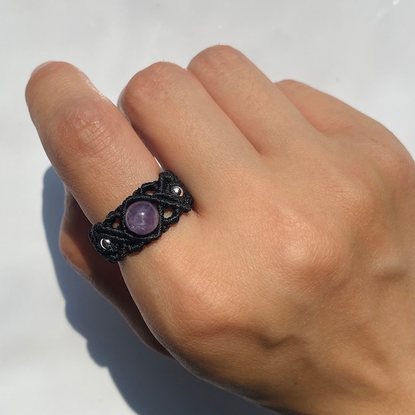 Nuonvzi Amethyst Macrame Ring, Boho Ring, Hippie Ring, Gift for her, Gift for him