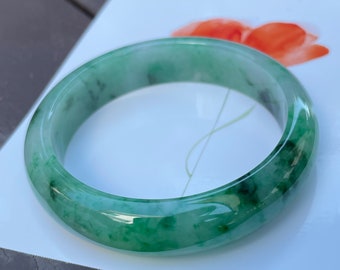 Green Jade Bangle | 53mm (NJBA036)