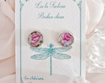 Pendientes de porcelana reciclada antigua,de botón y acero inox hipoalergénico, hecho a mano en España. Regalo exclusivo y original.