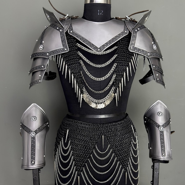 Medieval Handcrafted Steel Armor Set – Cuirass, Gorget, Pauldrons and Chainmail | LARP, Cosplay, Renaissance Fairs