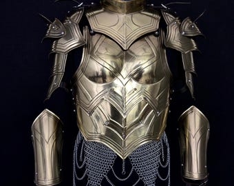 Armadura medieval dorada de placas completas con falda de malla / Conjunto de armadura de acero de caballero de fantasía, cosplay