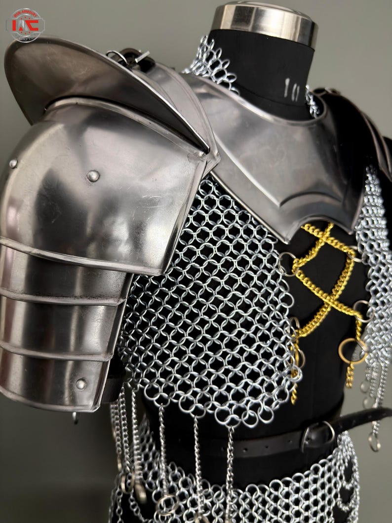 Medieval Lady Armor: Steel Cuirass, Chainmail, LARP Cosplay Set - Etsy