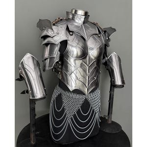 Medieval Knight Armor, Brave Lady Armor,Chainmail Armor, Cosplay Armor, Sca Armor, Larp Armor, Fantasy Armor, Gift for women.