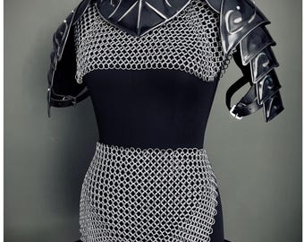 Armadura de dama medieval: disfraz de acero para LARP.