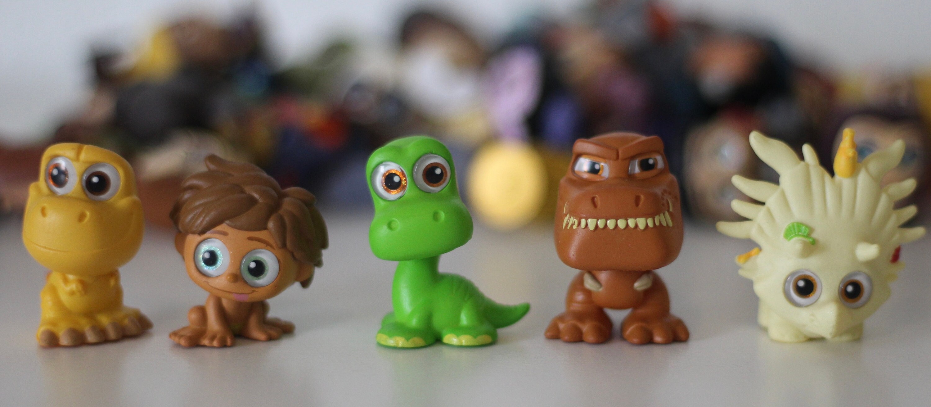 WILL THE GOOD DINOSAURS TOYS DISNEY PIXAR NIP.