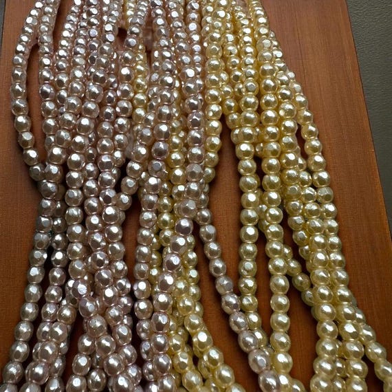 4mm Faceted Czech Glass Pearl Beads – Lavender & Off White (50 pc)