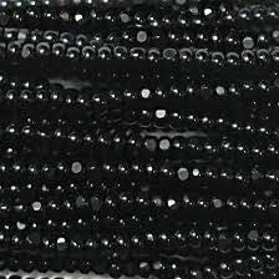 Black Opaque Seed Beads – Czech Preciosa Charlotte Cut 11/0, 34-36g Hank