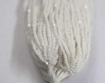 03050 Rocailles tchèques 11/0 taille charlotte - Blanc craie opaque, 35 g