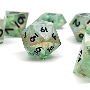 Druid of the Forest Elvish Green DND Dice Set | Resin Sharp Edge Polyhedral Dice for Dungeons & Dragons RPG, D20 D12 D10 D8 D6 D4