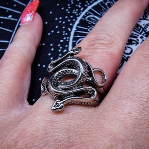 Tate Langdon Ring Silver Twisted Snake Ring Gothic Jewellery Unisex Ring Medusa Jewellery Natural Born Killer Ring Gothic Gift Idea Goth