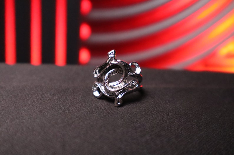 Tate Langdon Ring Silver Twisted Snake Ring Gothic Jewellery Unisex Ring Medusa Jewellery Natural Born Killer Ring Gothic Gift Idea Goth