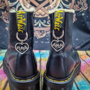 Y2k Doc Martens - Etsy display picture 1
