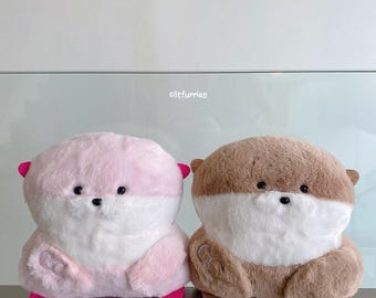 CUSTOM 22,5 cm OTTER PLÜSCHI - Gestickte Initialen für ein besonderes Andenken! Perfekt zum Verschenken