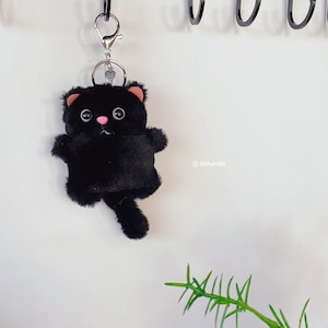 黒猫キーホルダー | ぬいぐるみキーホルダー | ハンドメイドキーホルダー | 彼女へのギフト | 子猫キーホルダー | バッグチャーム | 財布アクセサリー