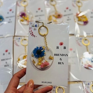 Porte-clés époxy, pierre personnalisée décorée époxy, cadeau de mariage, cadeau époxy, cadeau porte-clés, faveurs de baby shower