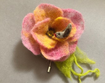 Flower and Bird Wool Felt Brooch, Birthday Gift, Gift For Her