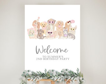 Può includere: Cartello di benvenuto per il 2° compleanno di Summer con un'illustrazione ad acquerello di un gruppo di cani che indossano occhiali da sole e fiori. Il cartello è bianco con testo grigio ed è su un cavalletto.