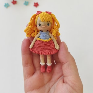 Miniature Amigurumi Candy Doll // Knitting, Crochet, Amigurumi Doll, Handmade Toys, Mini Amigurumi, Minimalist,Miniature, Candy Doll