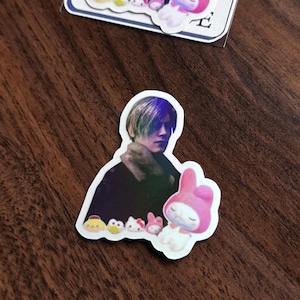 Holograficzna naklejka Leona Kennedy'ego: Kitty, grafika winylowa do gier (RE4, RE2)