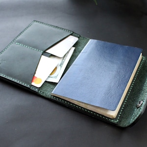 Many colors Genuine Leather Passport cover Travel passport wallet passport case Personalized passport leather, Green