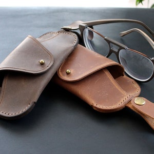 Genuine Leather glasses case with belt loop  Personalized Glasses Soft Case Handmade Leather Case Sunglasses Cover Eyeglasses Case