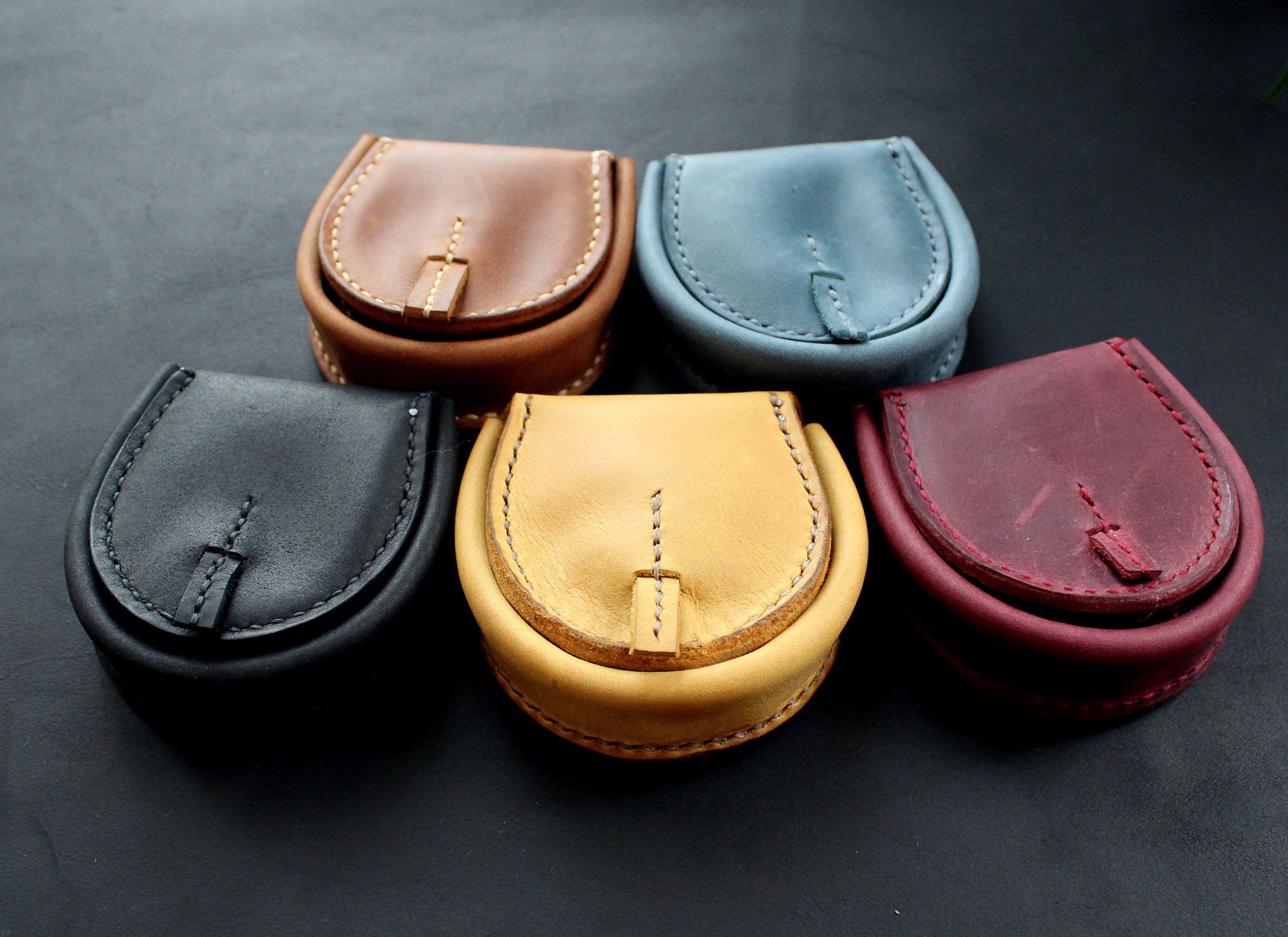 Leather short circular knitting needle case