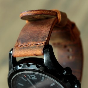 Handmade Distressed Leather Watch Strap: Vintage Style Replacement Band