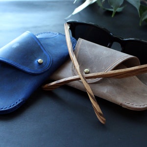 Genuine Leather glasses case Soft secure sunglasses Pouch cover Handmade custom Personalization glasses cover