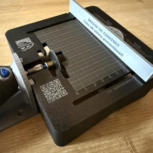 Dremel Work Bench: Universal Rotary Tool Multipurpose Worktable