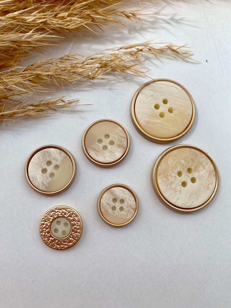 Decoration buttons, white and gold, approx. 15 mm, 18 mm, or approx. 25 mm, for coats, jackets, dresses image 5