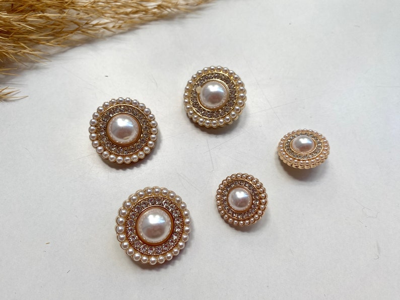 Buttons, white and gold, approx. 18 mm, 25 mm, for coats, jackets, dresses image 1