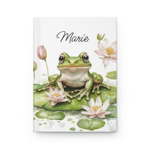 Carnet cartonné personnalisé grenouille aquarelle avec nom, pages de carnet personnalisées lignées, journal d'écriture haut de gamme, joli cadeau de papeterie